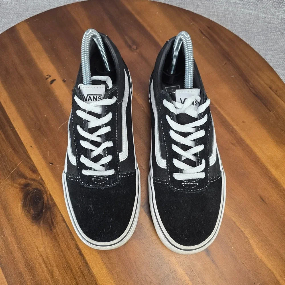 Vans Ward Low Top Black White Suede Canvas Kids Youth Size 5.0 Sneakers